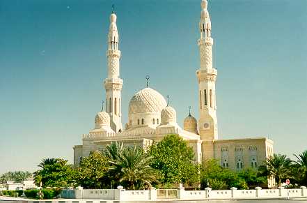 Another look at Dubay Mosque